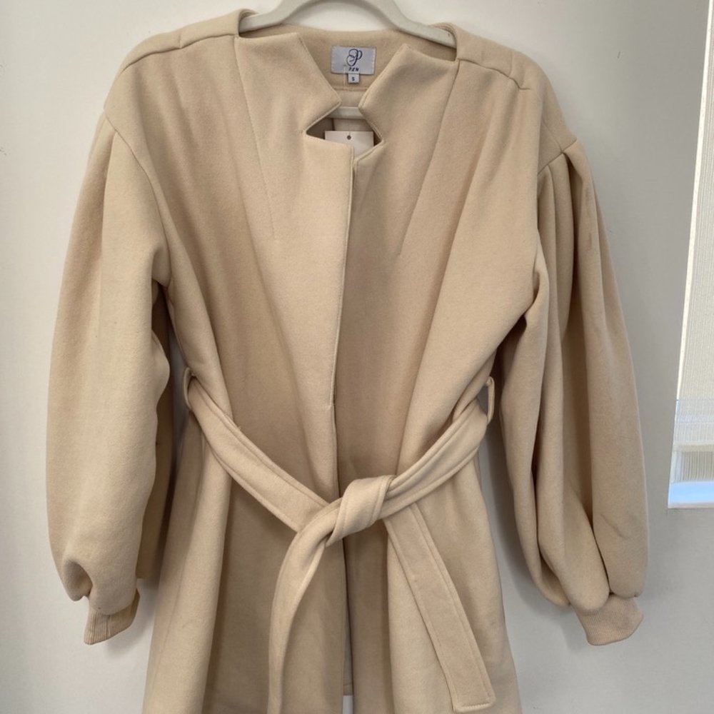 NWT PLM Cream Belted Cotton Poly Coat Sz S
